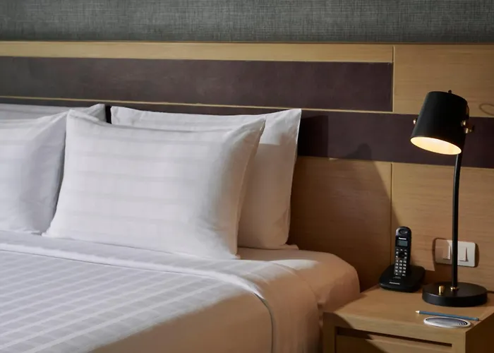 Shama Lakeview Asoke Hotel 4*