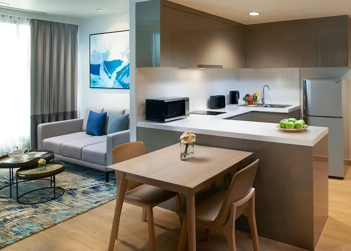 Shama Lakeview Asoke Hotel 4*